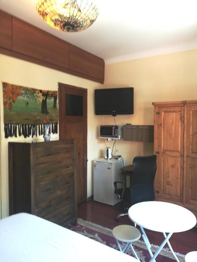 Private Room In Beautiful Home Монтевидео Экстерьер фото